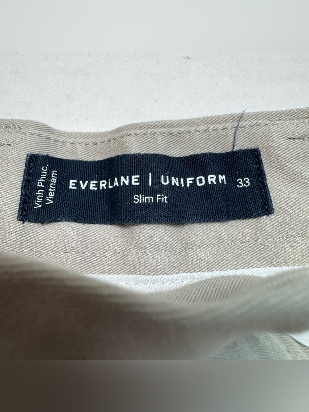 Everlane Uniform Slim Fit Stretch Chino Shorts In Beige Size: 33 Slim - Picture 3 of 9